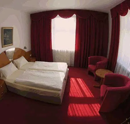 Bayernland Hotel 3*
